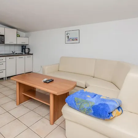 Beautiful In With Kitchen Nin