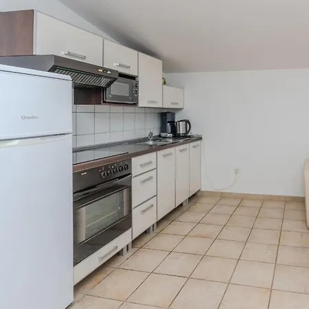 Beautiful In With Kitchen Nin