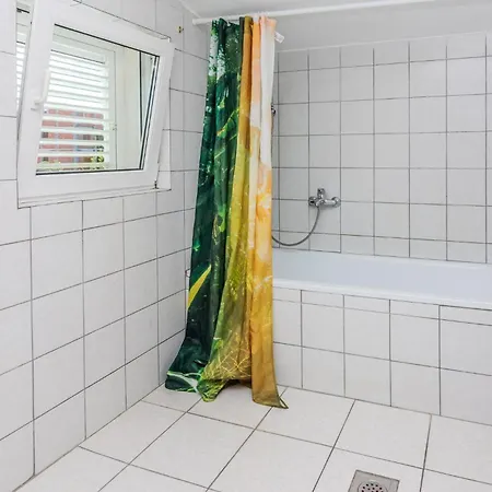 Beautiful In With Kitchen *