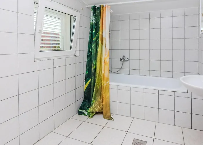 Beautiful In With Kitchen *